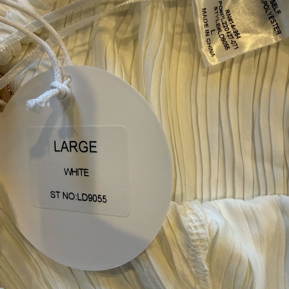 Women’s White V-Neck Maxi Dress with Straps - Picture 3 of 9